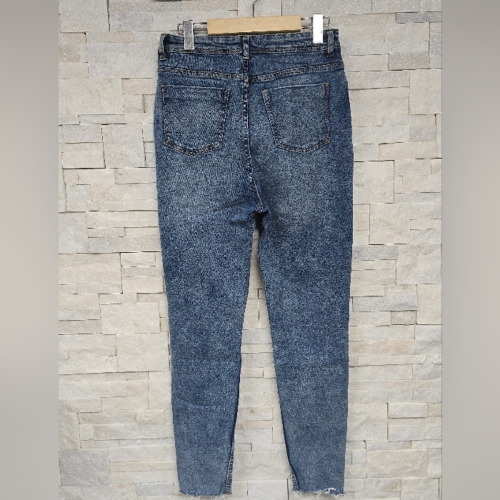 🌟 US SIZE 8 jeans bundles:Women's Jean Collection - Blue, Black, Gray - Picture 15 of 16